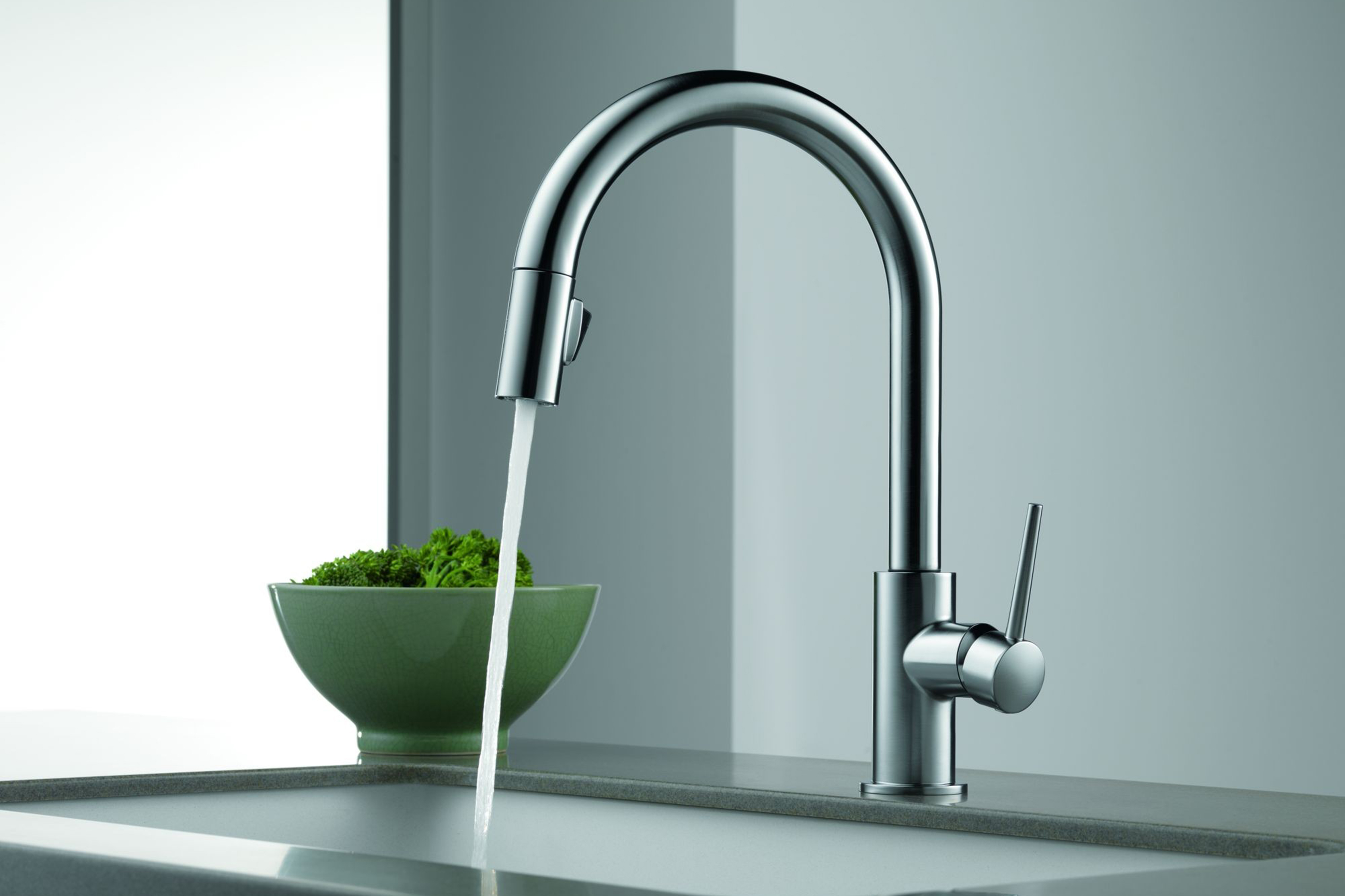 Sink water. Смеситель Kitchen Bath Faucet. Сантехника Delta Faucet. Смеситель для кухни в интерьере. Faucet смеситель для кухни.