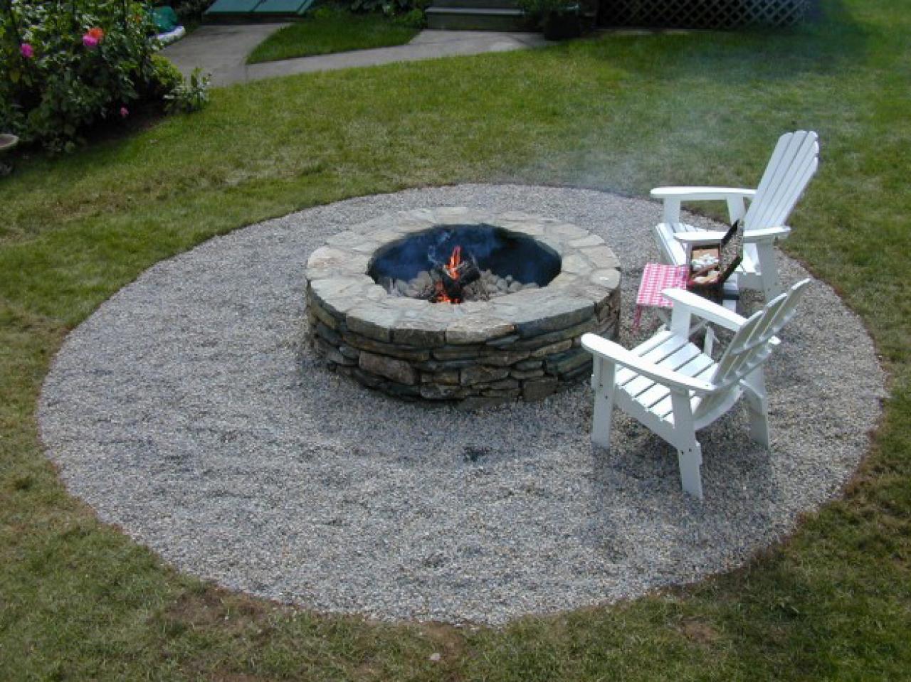 45 HQ Photos How To Build A Fire Pit In The Backyard : 17 of The Most Amazing Seating Area Around the Fire pit ...