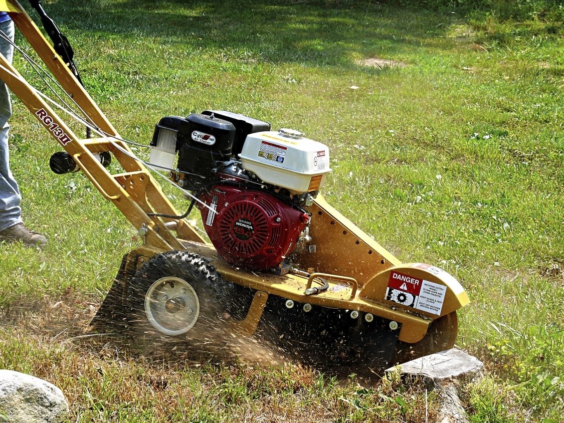 Stump Grinder Rental Cost Guide 2021 Earlyexperts