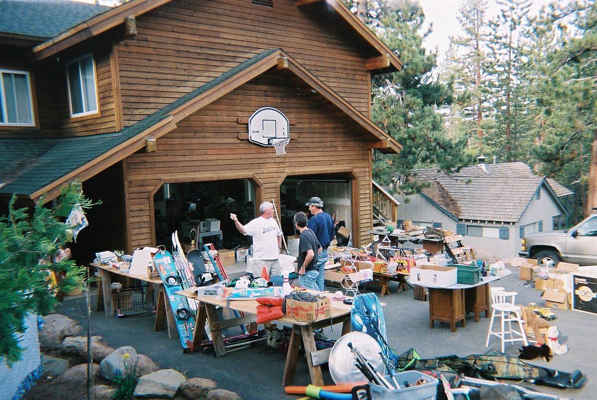 Where to Find the Best Garage Sales | EarlyExperts