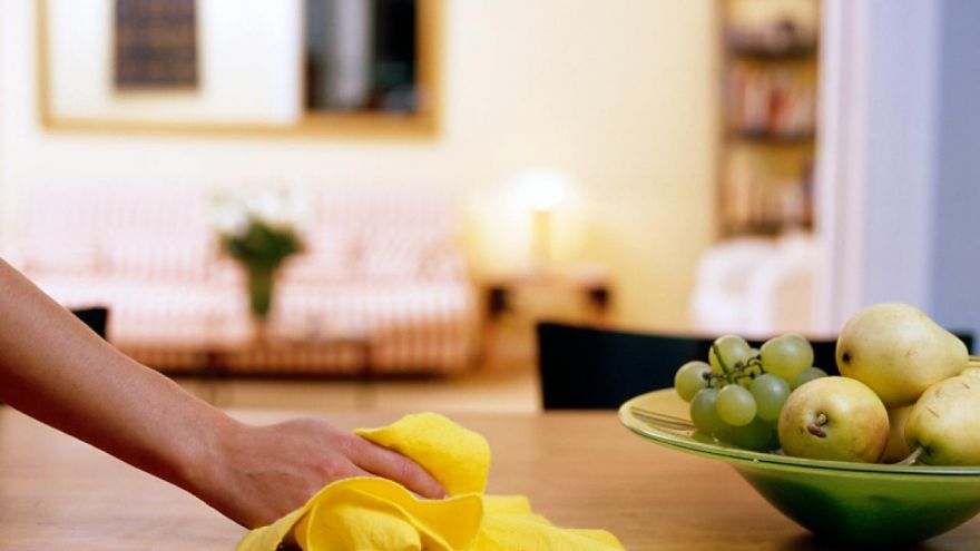 5 Must-Know Dusting Tricks That Will Save You A Ton Of Time getting rid of dust